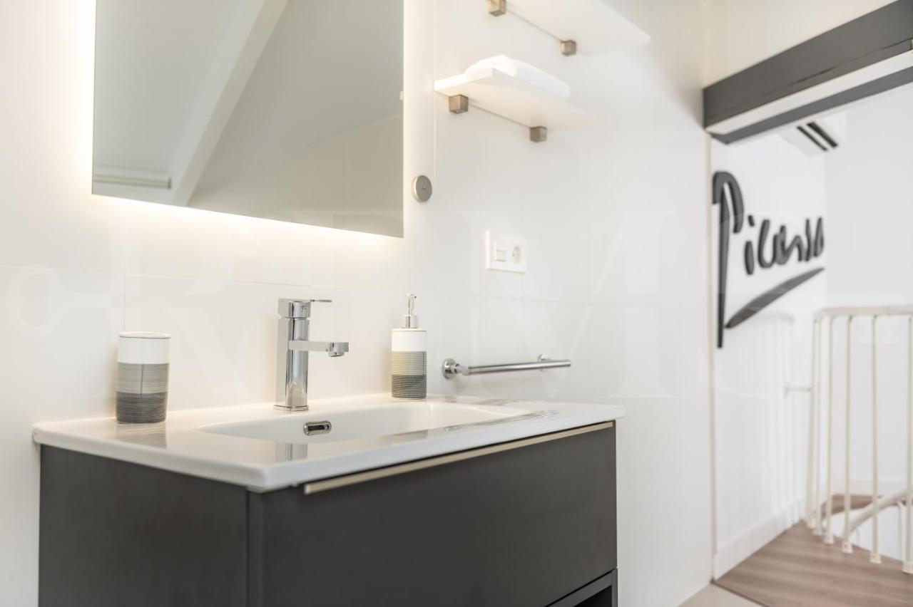Apartmán Inviting Duplex In Front Of Picasso Museum By Rems Màlaga Exteriér fotografie